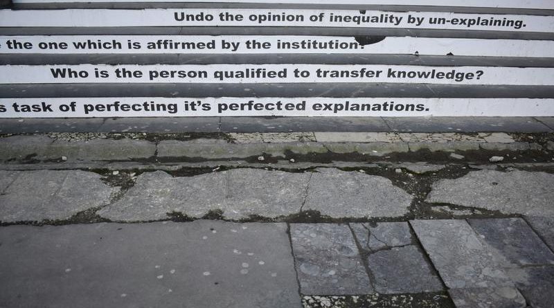 como se escribe hecho o echo