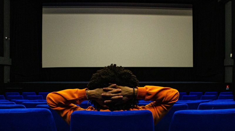 entre tierras reparto